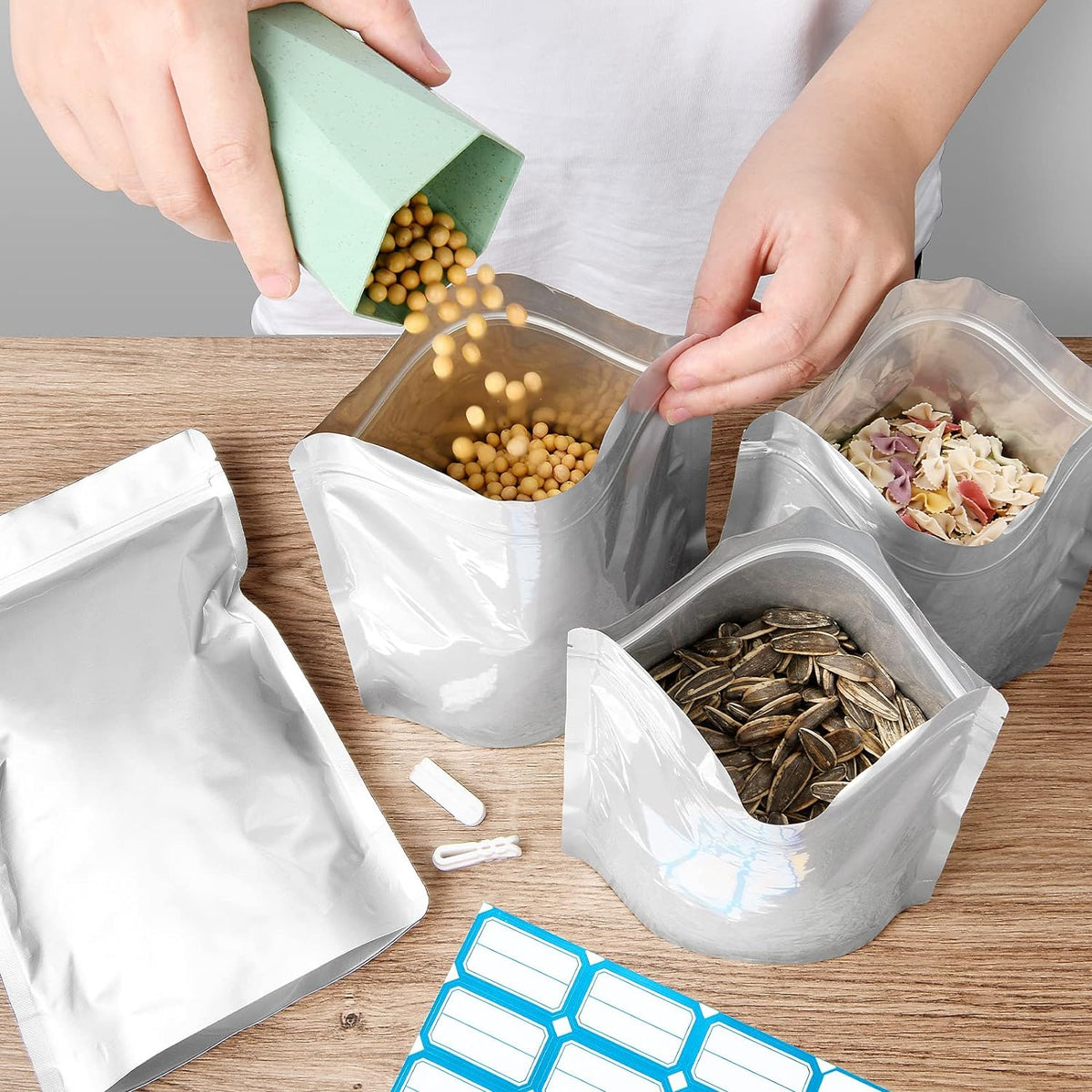 SYMYNELEC 100-Pack Mylar Bags with 400cc Oxygen Absorbers for Food Storage